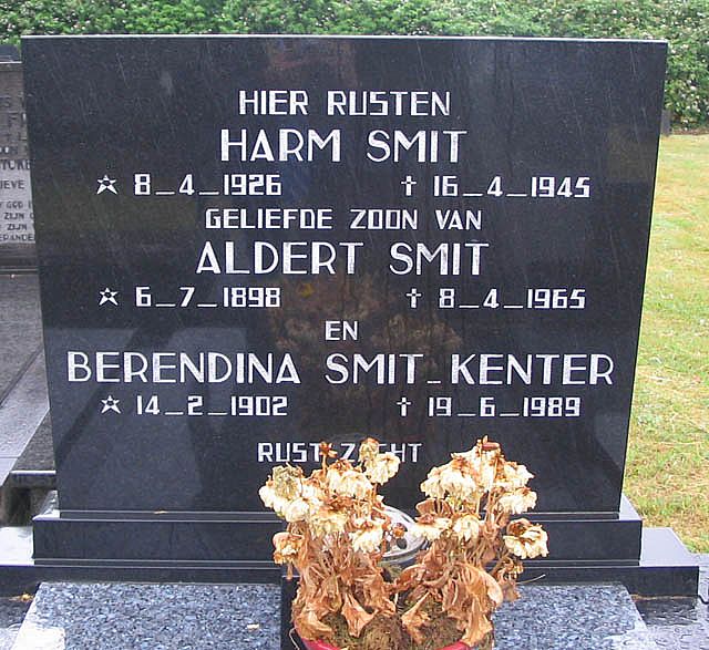 Smit.h.2006.jpg
