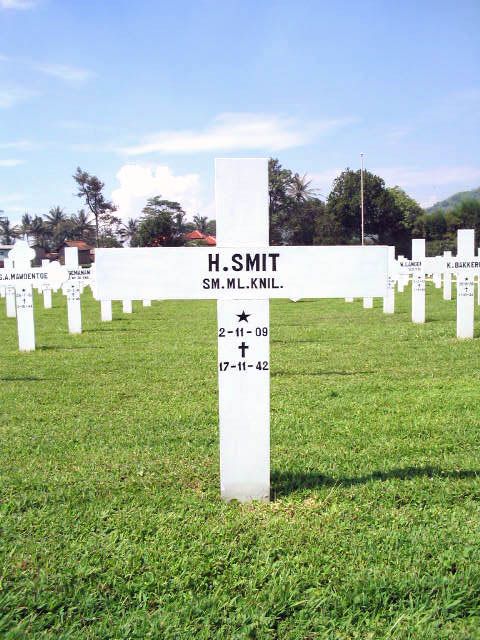 smit.h.2005(3).jpg