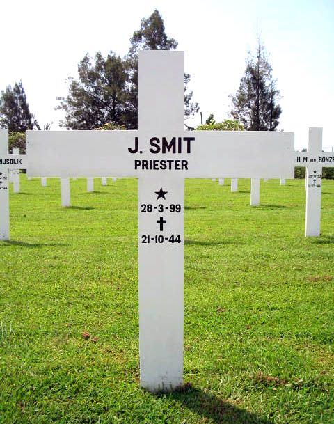 smit j.2004.jpg