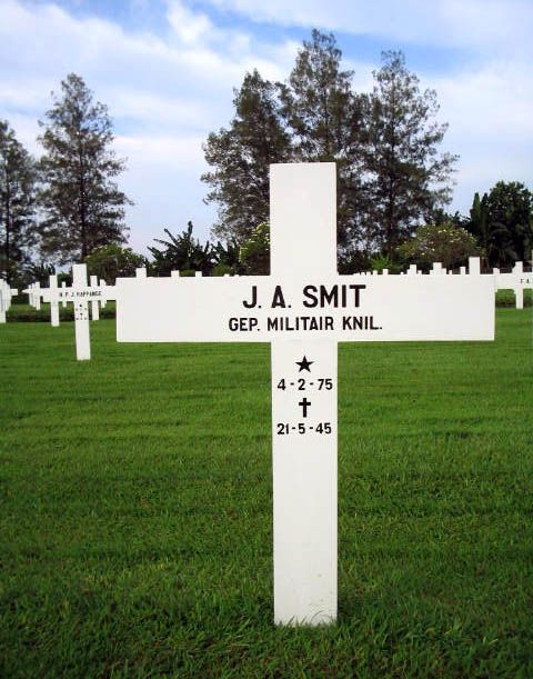 smit j.a.2004.jpg