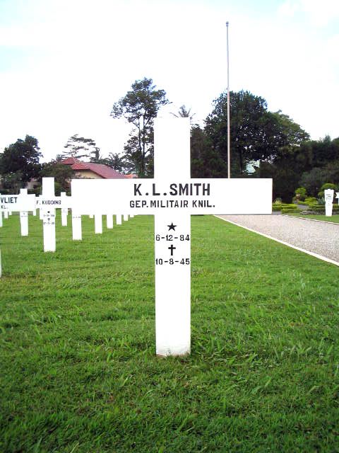 smith.k.l.2005.jpg