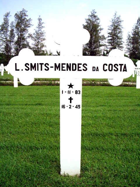 smits mendes da costa.l.2004.jpg