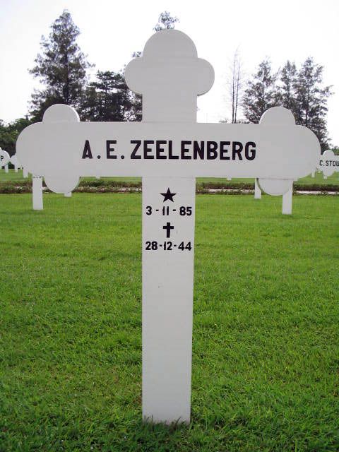 zeelenberg.a.e.2004.jpg