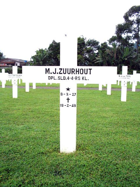 zuurhout.m.j.2005.jpg