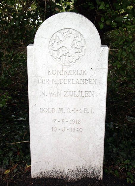 zuijlen van.n.2005.jpg