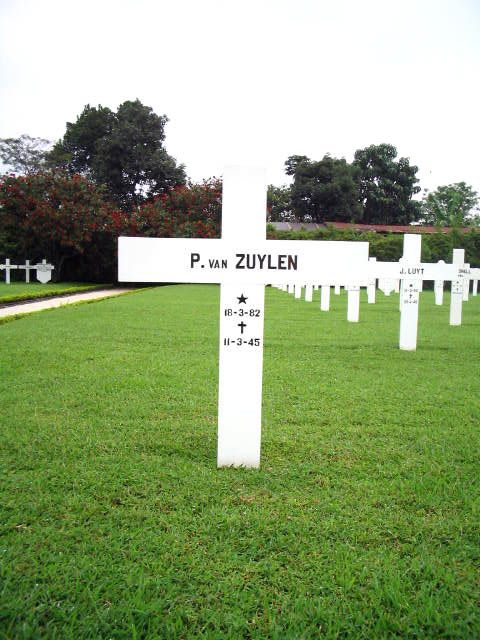 zuylen.van.p.2005.jpg