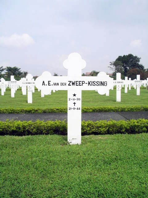 zweep.v.den.kissing.a.e.2005.jpg