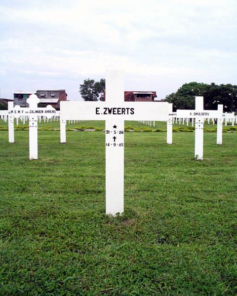 zweerts.e.2005.jpg