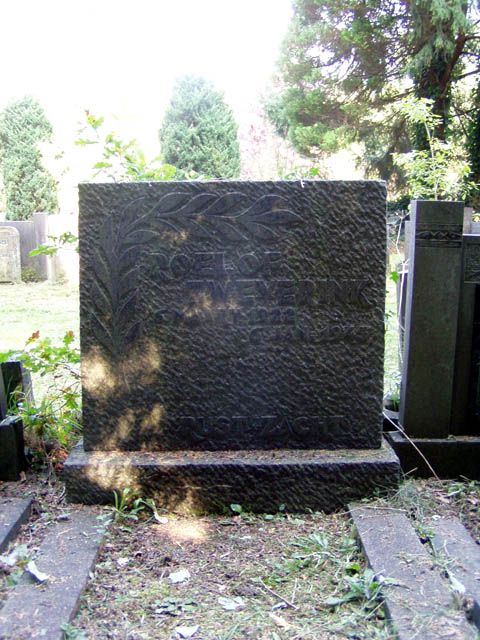Zweverink R.J.2004.jpg
