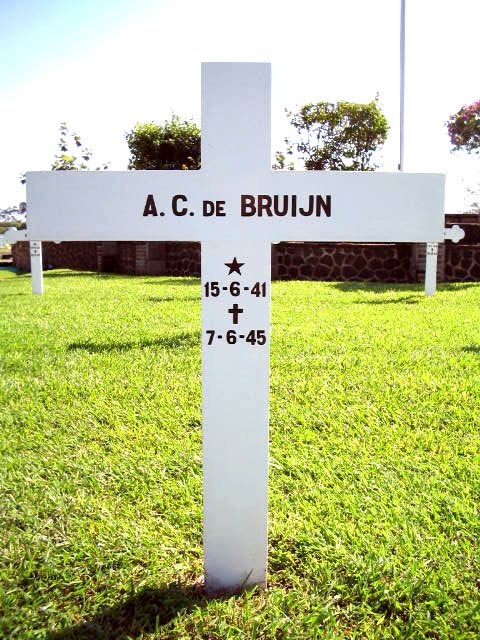 bruijn de a.c.2004.jpg