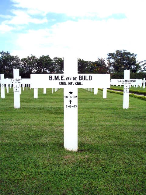 buld.v.de.b.m.e.2005.jpg