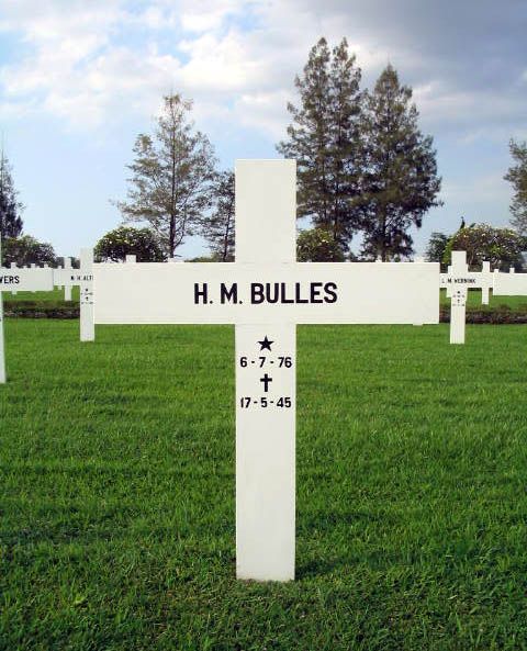 bulles h.m.2004.jpg