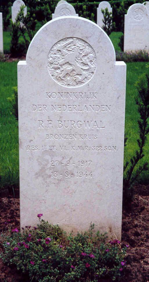 R.F.Burgwal(4).jpg