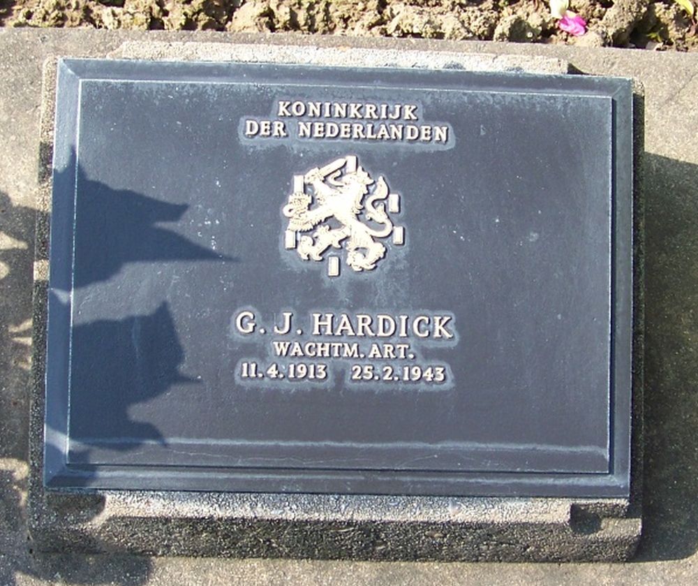 5. C. 32.JPG