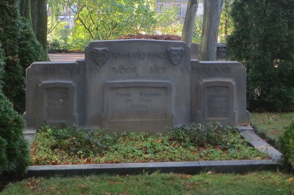 Grafmonument Zutphen.jpg