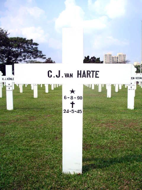 harte.van.c.j.2005.jpg