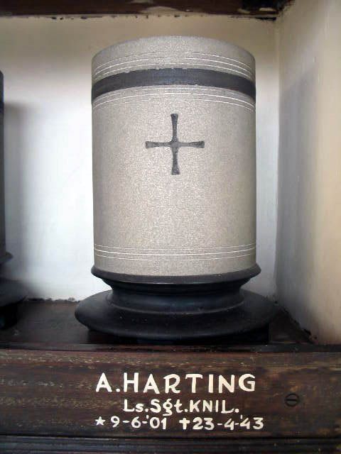 harting.a.2005.jpg