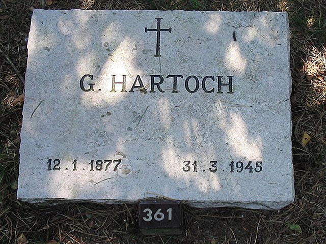 G.Hartoch.jpg