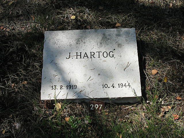 J.Hartog(1).jpg