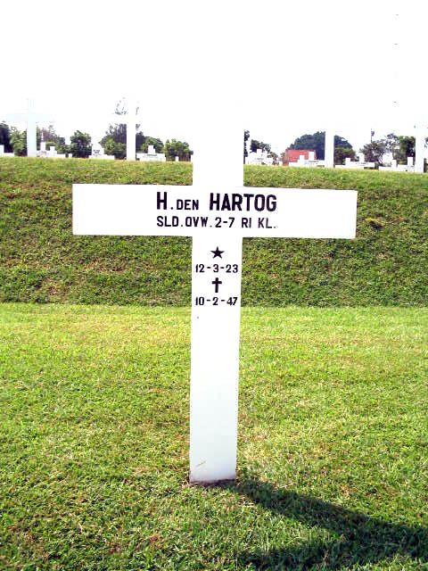 hartog.den.h.2004.jpg.JPG