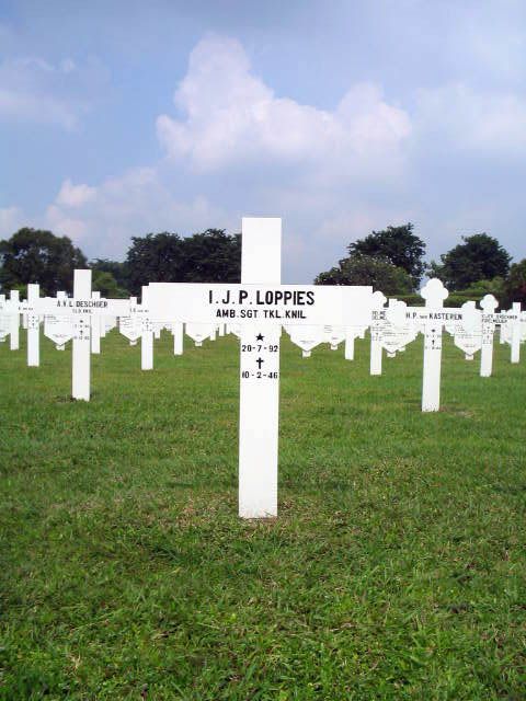 loppies.i.j.p.2005.jpg