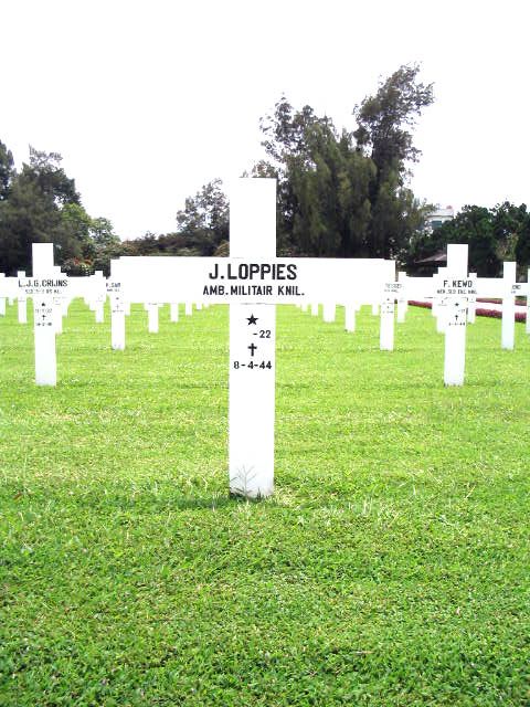 loppies.j.2005.jpg