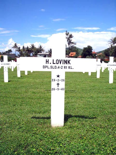lovink.h.2005.jpg
