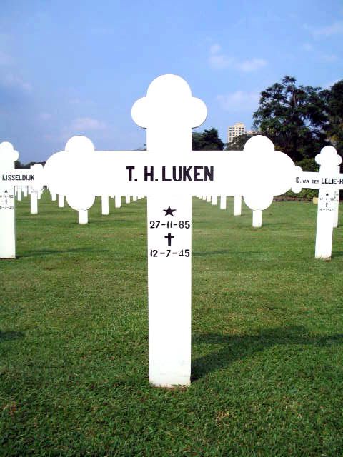 luken.t.h.2005.jpg