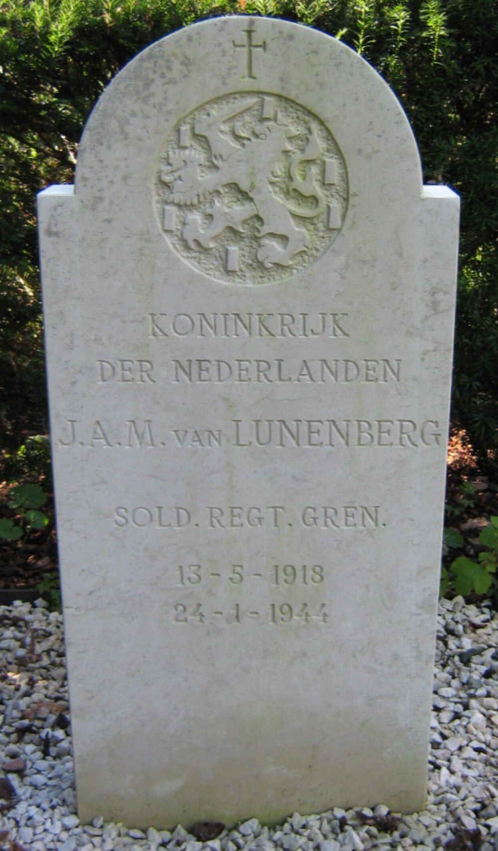 lunenberg.j.a.m.van.2010.jpg