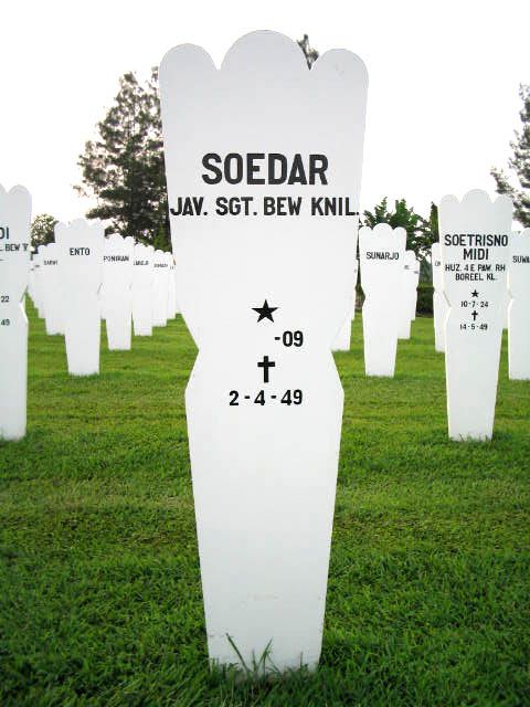 soedar.2004.jpg.JPG