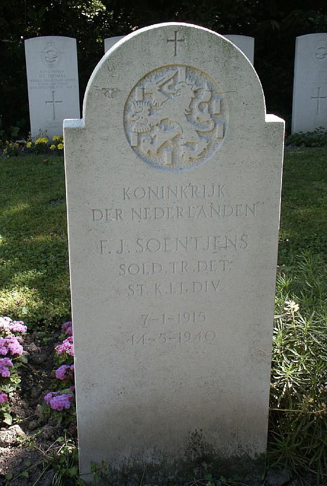 F.J.Soentjens.jpg
