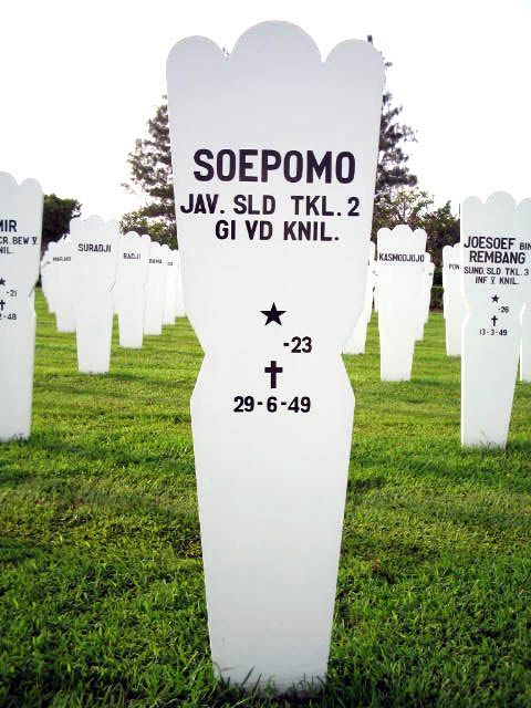 soepomo.2004.jpg.JPG