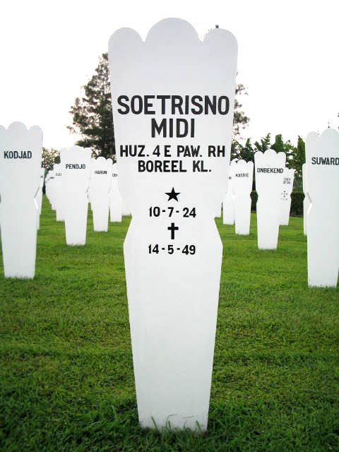soetrisnomidi.2004.jpg.JPG