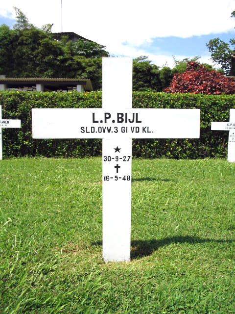 bijl.l.p.2005.jpg