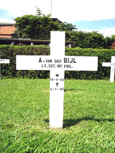 bijl.v.der.a.2005.jpg