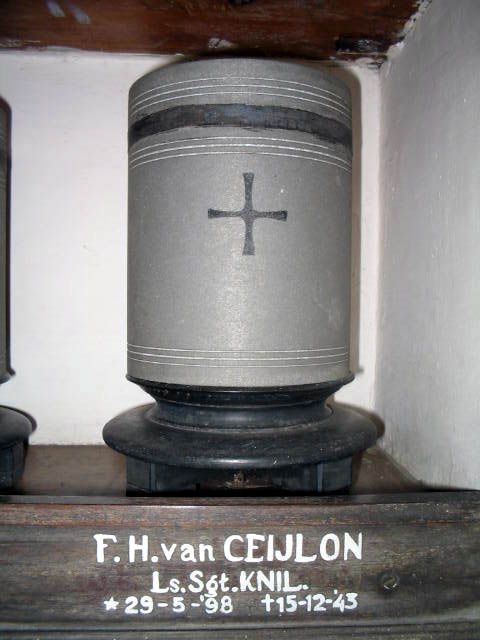 ceijlon.van.f.h.2005.jpg