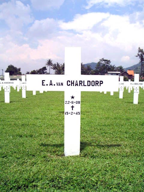 charldorp.van.e.a.2005.jpg