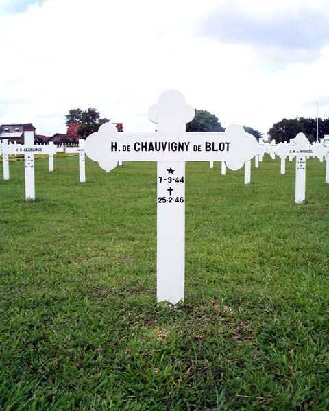 chauvigny de.blot.de.h.2005.jpg