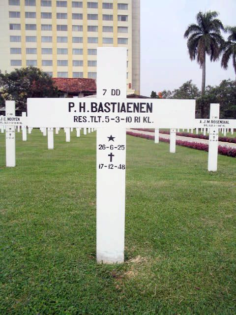 bastiaenen.p.h.2005.jpg