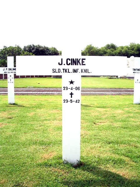 cinke.j.2005.jpg