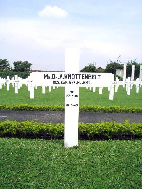 knottenbelt.a.2005.jpg