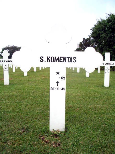 komentas.s.2005.jpg