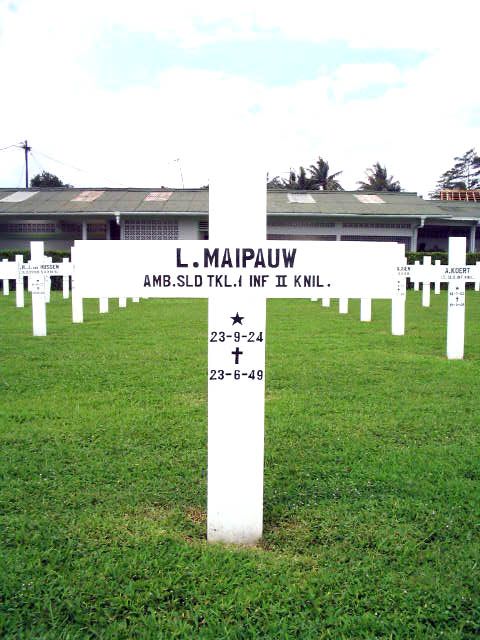 maipauw.l.2005.jpg