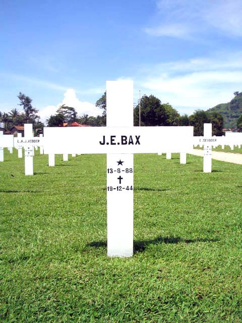 bax.j.e.2005.jpg