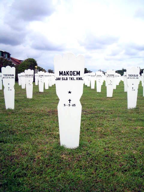 makoem.2005.jpg
