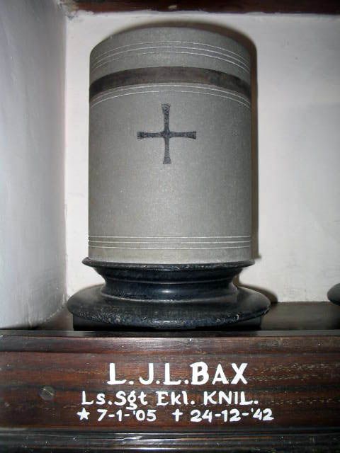 bax.l.j.l.2005.jpg