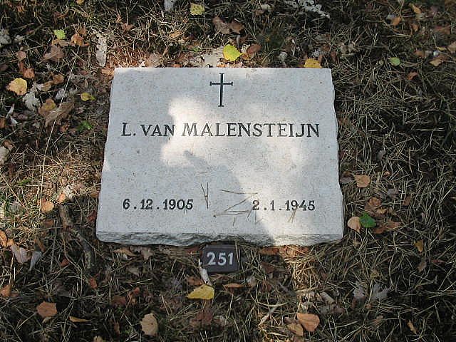 098848.JPG