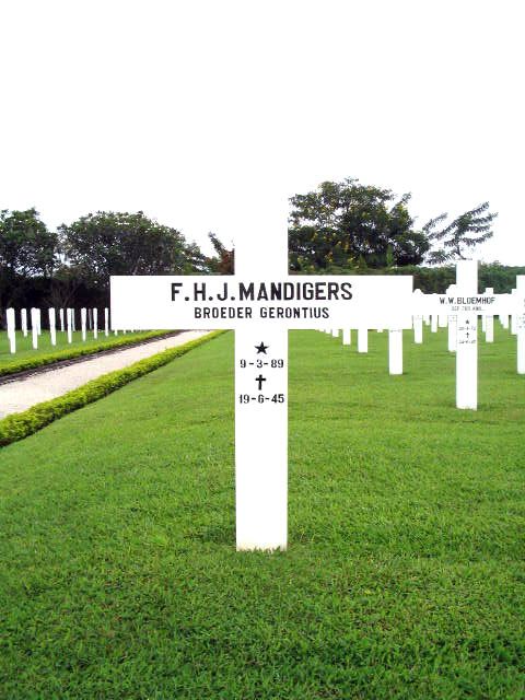 mandigers.f.h.j.2005.jpg