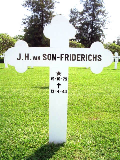 son friderichs van.j.h.2004.JPG
