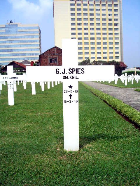 spies.g.j.2005.jpg